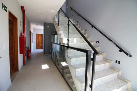 Casa à venda com 56m², 2 quartos e 1 vaga