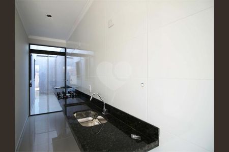 Casa à venda com 2 quartos, 56m² em Vila Constança, São Paulo