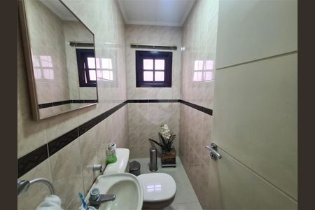 Casa à venda com 236m², 3 quartos e 4 vagas