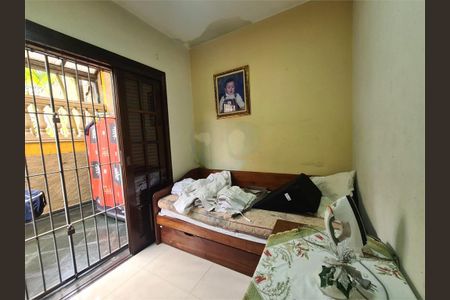 Casa à venda com 3 quartos, 236m² em Jaraguá, São Paulo