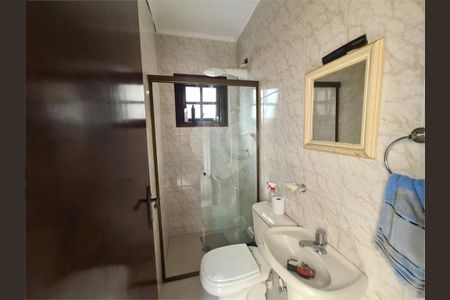 Casa à venda com 236m², 3 quartos e 4 vagas