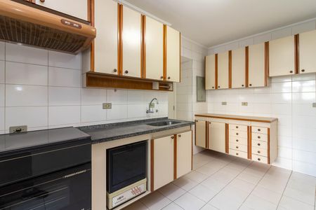 Apartamento à venda com 90m², 3 quartos e 2 vagas Apartamento à venda com 90m², 3 quartos e 2 vagasCozinha