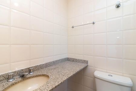 Apartamento à venda com 90m², 3 quartos e 2 vagas Apartamento à venda com 90m², 3 quartos e 2 vagasBanheiro da Suíte