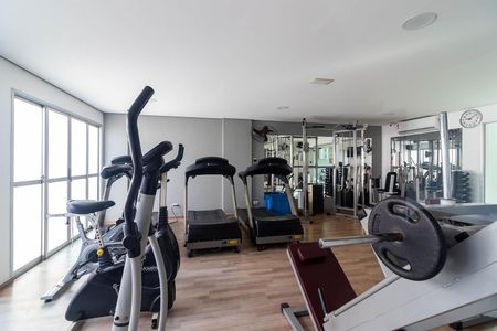 Apartamento à venda com 90m², 3 quartos e 2 vagas Apartamento à venda com 90m², 3 quartos e 2 vagasÁrea comum - Academia