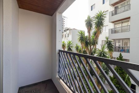 Apartamento à venda com 90m², 3 quartos e 2 vagas Apartamento à venda com 90m², 3 quartos e 2 vagasVaranda da Sala