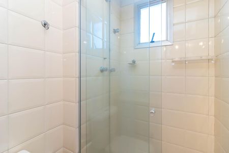 Apartamento à venda com 90m², 3 quartos e 2 vagas Apartamento à venda com 90m², 3 quartos e 2 vagasBanheiro da Suíte