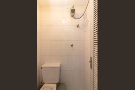 Apartamento à venda com 90m², 3 quartos e 2 vagas Apartamento à venda com 90m², 3 quartos e 2 vagasBanheiro de Serviço