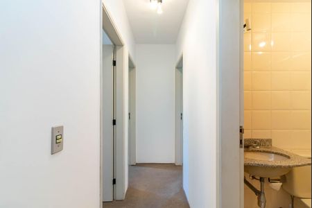Apartamento à venda com 90m², 3 quartos e 2 vagas Apartamento à venda com 90m², 3 quartos e 2 vagasCorredor dos Quartos