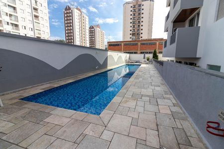 Apartamento à venda com 90m², 3 quartos e 2 vagas Apartamento à venda com 90m², 3 quartos e 2 vagasÁrea comum - Piscina