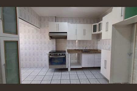 Apartamento à venda com 117m², 3 quartos e 2 vagas Apartamento à venda com 117m², 3 quartos e 2 vagasCozinha