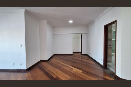 Sala  de apartamento à venda com 3 quartos, 117m² em Santo Antônio, São Caetano do Sul