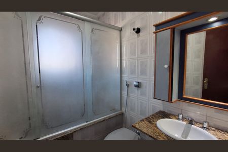Apartamento à venda com 117m², 3 quartos e 2 vagas Apartamento à venda com 117m², 3 quartos e 2 vagasBanheiro Suíte 2