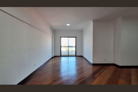 Apartamento à venda com 117m², 3 quartos e 2 vagas Apartamento à venda com 117m², 3 quartos e 2 vagasSala
