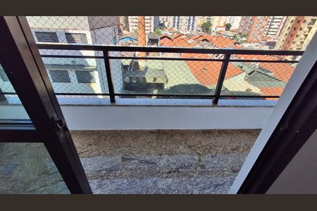 Apartamento à venda com 117m², 3 quartos e 2 vagas Apartamento à venda com 117m², 3 quartos e 2 vagasVaranda