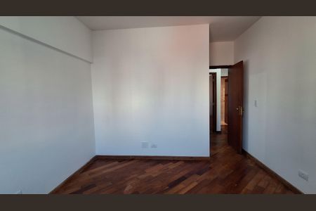 Apartamento à venda com 117m², 3 quartos e 2 vagas Apartamento à venda com 117m², 3 quartos e 2 vagasSuíte 2