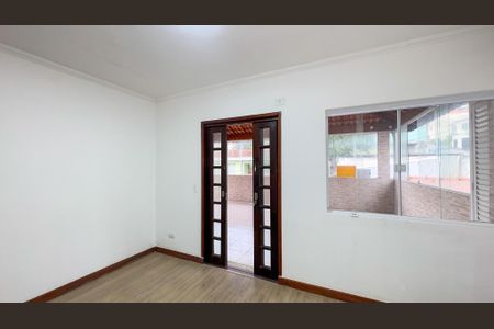 Casa para alugar com 230m², 3 quartos e 3 vagas Casa para alugar com 230m², 3 quartos e 3 vagasQuarto Suíte