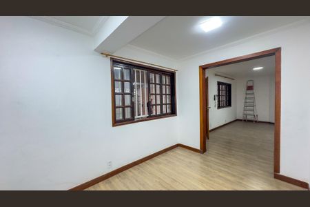 Casa para alugar com 230m², 3 quartos e 3 vagas Casa para alugar com 230m², 3 quartos e 3 vagasSala