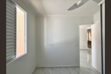 Apartamento para alugar com 54m², 3 quartos e 1 vaga Apartamento para alugar com 54m², 3 quartos e 1 vagaQuarto 3
