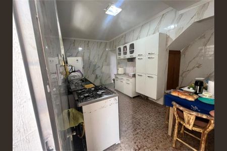 Casa à venda com 80m², 2 quartos e 2 vagas