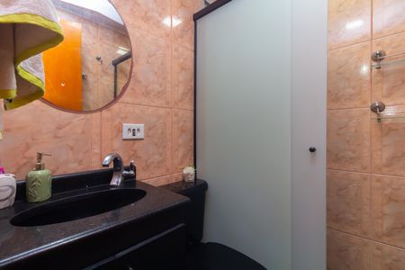 Apartamento à venda com 63m², 2 quartos e 1 vaga Apartamento à venda com 63m², 2 quartos e 1 vagaBanheiro