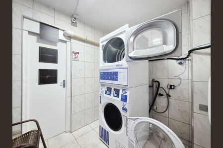 Apartamento à venda com 63m², 2 quartos e 1 vaga Apartamento à venda com 63m², 2 quartos e 1 vagaLavanderia