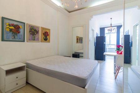 Apartamento à venda com 37m², 1 quarto e sem vaga Apartamento à venda com 37m², 1 quarto e sem vagaSala/Quarto