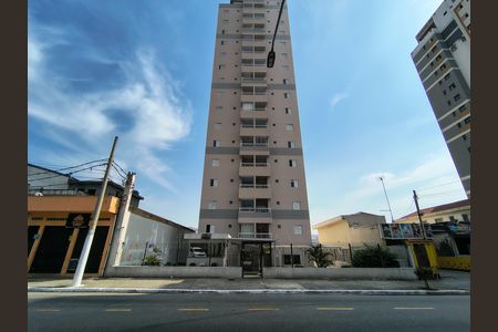 Apartamento para alugar com 43m², 2 quartos e 1 vaga Apartamento para alugar com 43m², 2 quartos e 1 vagaFachada
