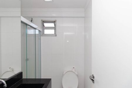 Apartamento para alugar com 43m², 2 quartos e 1 vaga Apartamento para alugar com 43m², 2 quartos e 1 vagaBanheiro