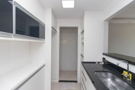 Apartamento para alugar com 43m², 2 quartos e 1 vaga Apartamento para alugar com 43m², 2 quartos e 1 vagaCozinha e Área de Serviço