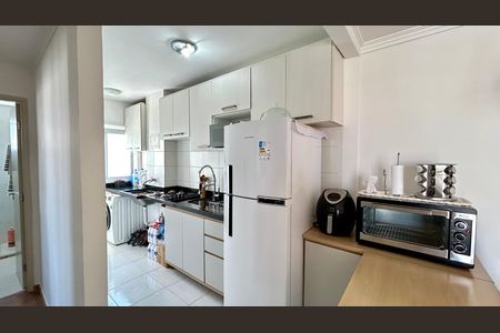 Apartamento à venda com 48m², 2 quartos e 1 vaga Apartamento à venda com 48m², 2 quartos e 1 vagaCozinha