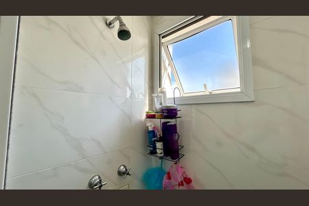 Apartamento à venda com 48m², 2 quartos e 1 vaga Apartamento à venda com 48m², 2 quartos e 1 vagaBanheiro