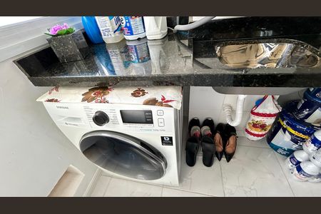 Apartamento à venda com 48m², 2 quartos e 1 vaga Apartamento à venda com 48m², 2 quartos e 1 vagaÁrea de Serviço