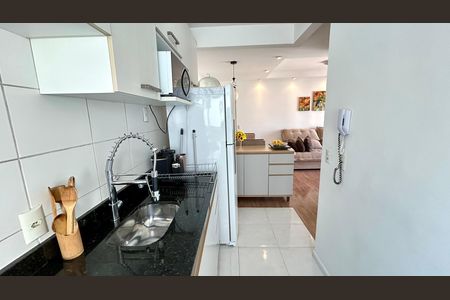 Apartamento à venda com 48m², 2 quartos e 1 vaga Apartamento à venda com 48m², 2 quartos e 1 vagaCozinha