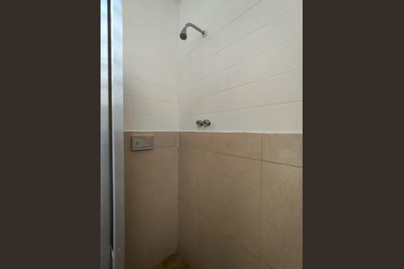 Apartamento para alugar com 47m², 2 quartos e sem vaga Apartamento para alugar com 47m², 2 quartos e sem vagaBanheiro Corredor