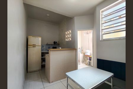 Apartamento para alugar com 47m², 2 quartos e sem vaga Apartamento para alugar com 47m², 2 quartos e sem vagaCozinha