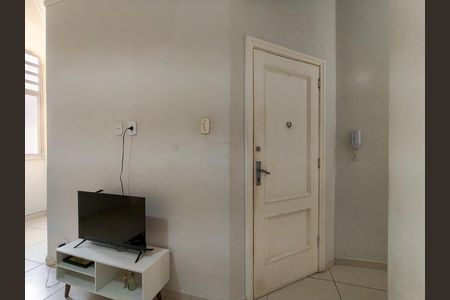 Entrada de apartamento para alugar com 2 quartos, 47m² em Grajaú, Rio de Janeiro