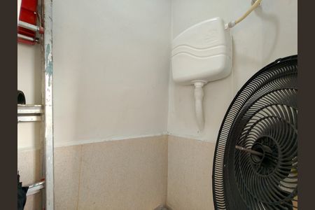 Apartamento para alugar com 47m², 2 quartos e sem vaga Apartamento para alugar com 47m², 2 quartos e sem vagaBanheiro de serviço