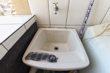 Apartamento para alugar com 67m², 3 quartos e 1 vagaÁrea de Serviço