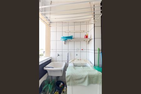 Apartamento para alugar com 67m², 3 quartos e 1 vagaÁrea de Serviço