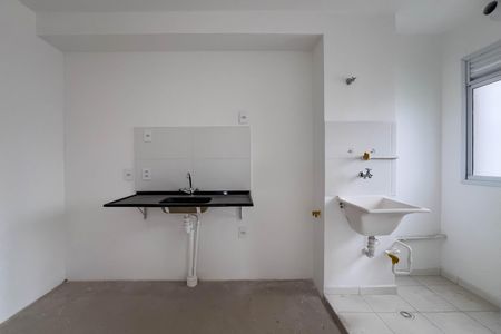 Apartamento à venda com 38m², 2 quartos e sem vaga Apartamento à venda com 38m², 2 quartos e sem vagaCozinha e área de serviço