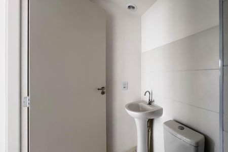 Apartamento à venda com 38m², 2 quartos e sem vaga Apartamento à venda com 38m², 2 quartos e sem vagaBanheiro