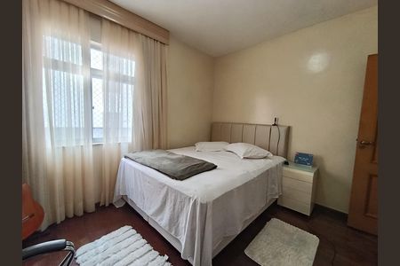 Apartamento à venda com 114m², 3 quartos e 1 vagaQuarto 