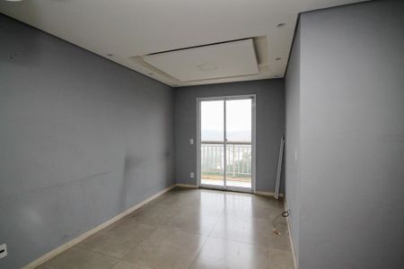 Sala de apartamento para alugar com 2 quartos, 48m² em Lajeado, Cotia