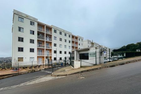Apartamento para alugar com 48m², 2 quartos e 1 vaga Apartamento para alugar com 48m², 2 quartos e 1 vagaFachada Condomínio