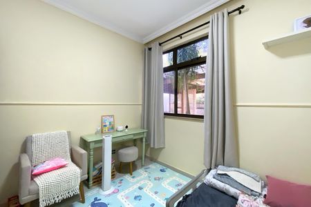 Casa de condomínio à venda com 300m², 3 quartos e sem vaga Casa de condomínio à venda com 300m², 3 quartos e sem vagaQuarto 2