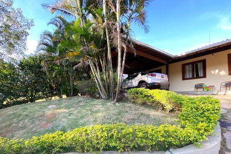 Casa de condomínio à venda com 300m², 3 quartos e sem vaga Casa de condomínio à venda com 300m², 3 quartos e sem vagaJardim