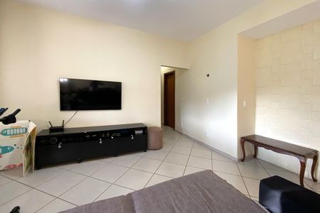 Casa de condomínio à venda com 300m², 3 quartos e sem vaga Casa de condomínio à venda com 300m², 3 quartos e sem vagaSala