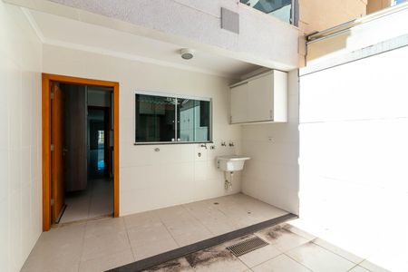 Casa para alugar com 156m², 3 quartos e 4 vagasÁrea de Serviço e Quintal