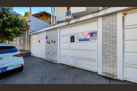 Casa para alugar com 156m², 3 quartos e 4 vagasFachada