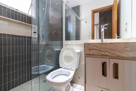 Casa para alugar com 156m², 3 quartos e 4 vagasBanheiro da Suíte 2